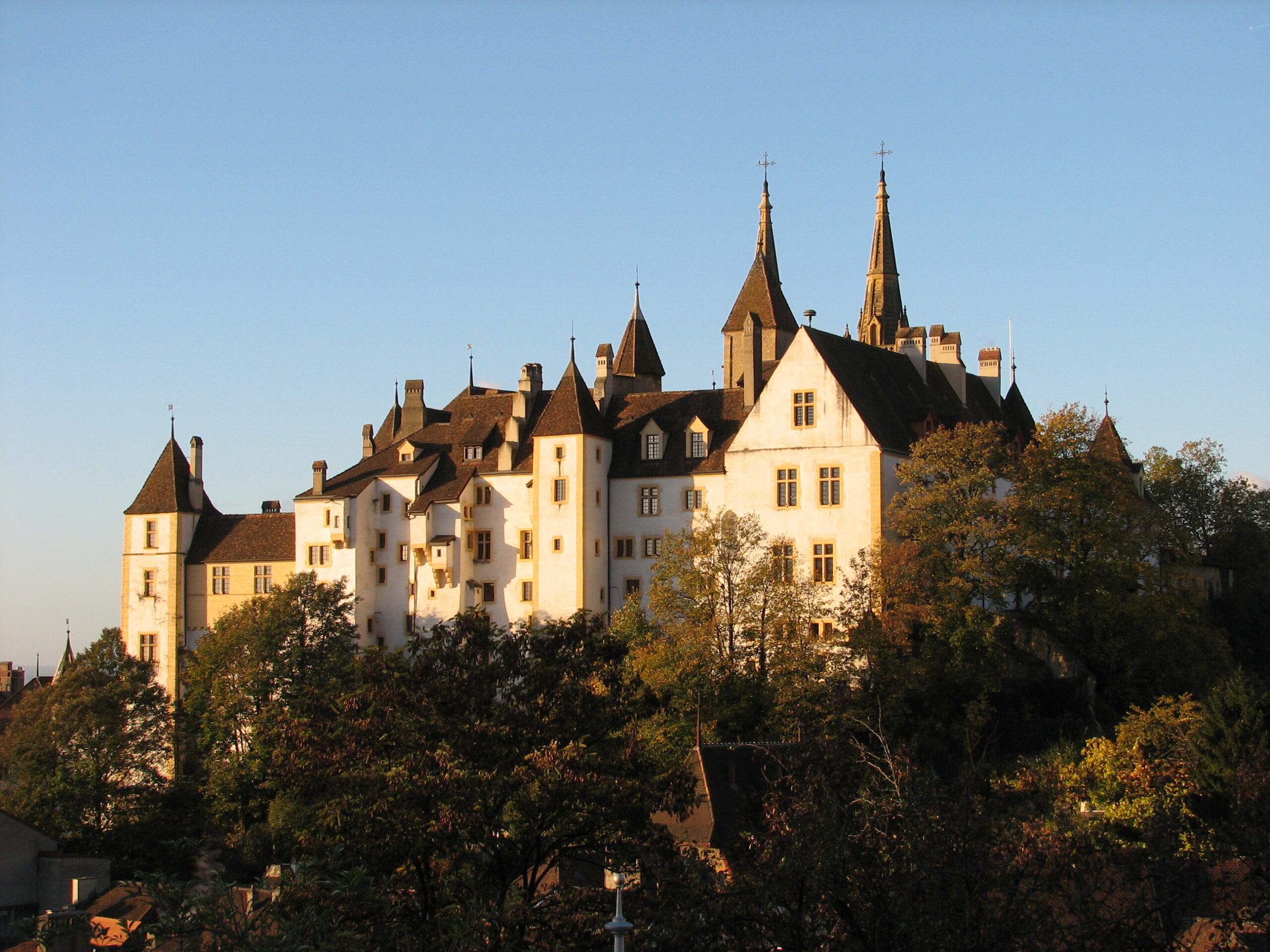 Château_de_Neuchâtel_en_automne